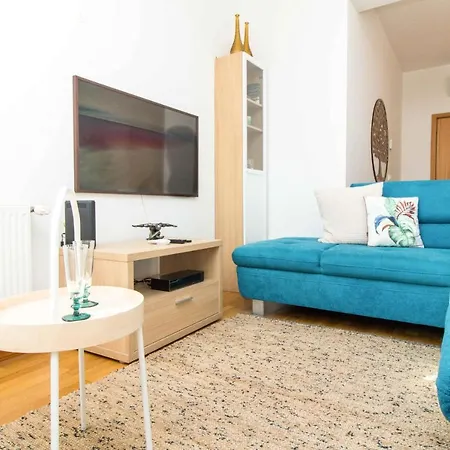 Apartamento Marina Boat And Sea View - Marina View & Pool & Garage